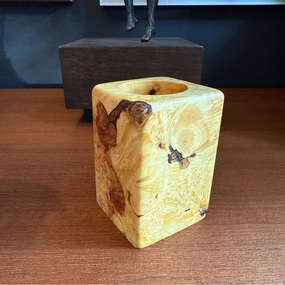 Handcrafted out of Burled maple signed Tea light Candle Holder - Picture 7 of 12